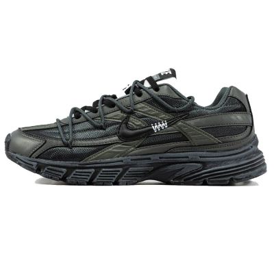 Nike Initiator All Black Khaki