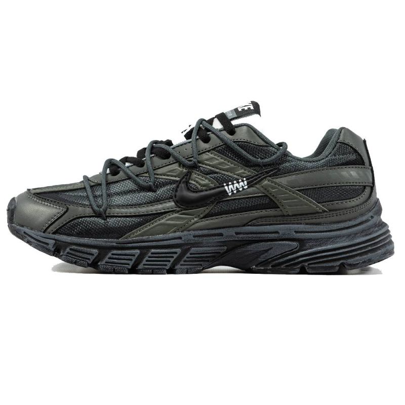 Nike Initiator All Black Khaki