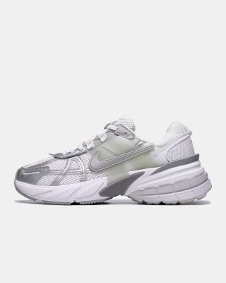 Nike V2K (Wmns) Run 'metallic Silver' Fd0736-104