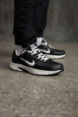Nike Initiator Black/White