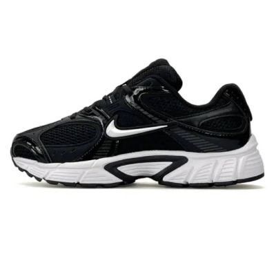 Nike V5 RNR Black&white