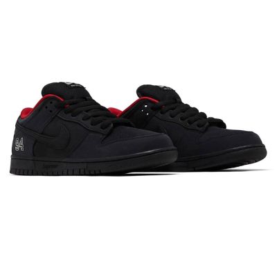 Nike SB Dunk Low x Supreme '94 Black