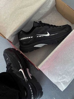 Nike Initiator Black v3