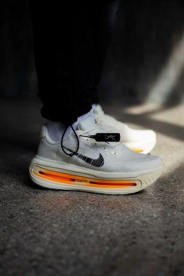 Nike ACG Vomero Premium Sail Coconut Milk