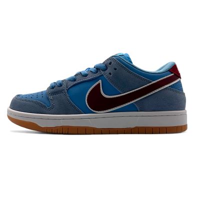 Nike SB Dunk Low Philadelphia Phillies