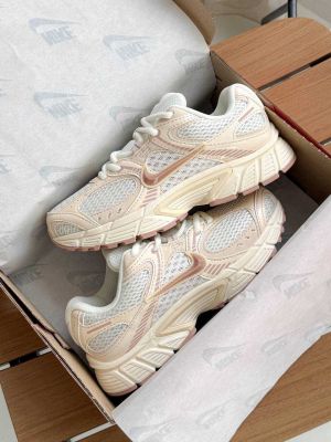 Nike V5 RNR Soft Pearl Particle Pink v1