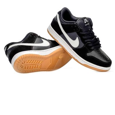 Nike SB Dunk Low Pro Black White