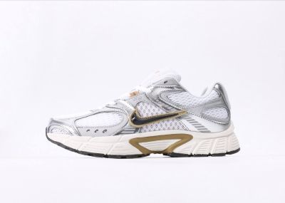 Nike Zoom Vomero 5 V Beige
