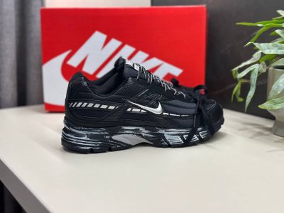 Nike Initiator Custom Black White v1