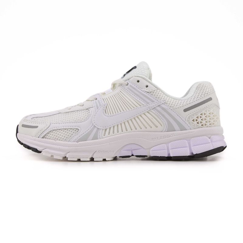 Nike Zoom Vomero 5 White