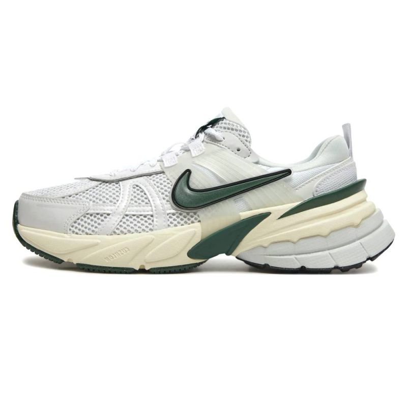 Nike V2K Runtekk White Green