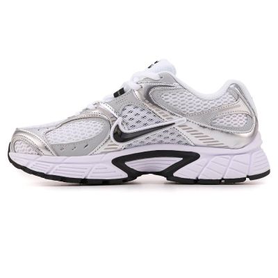 Nike V5 RNR White Silver Black