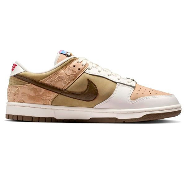 Nike SB Dunk Year Of The Horse White/Beige
