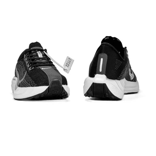 Nike Air Pegasus Road Running Black/White