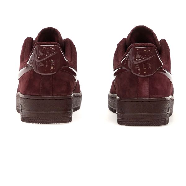 Nike Air Force v11