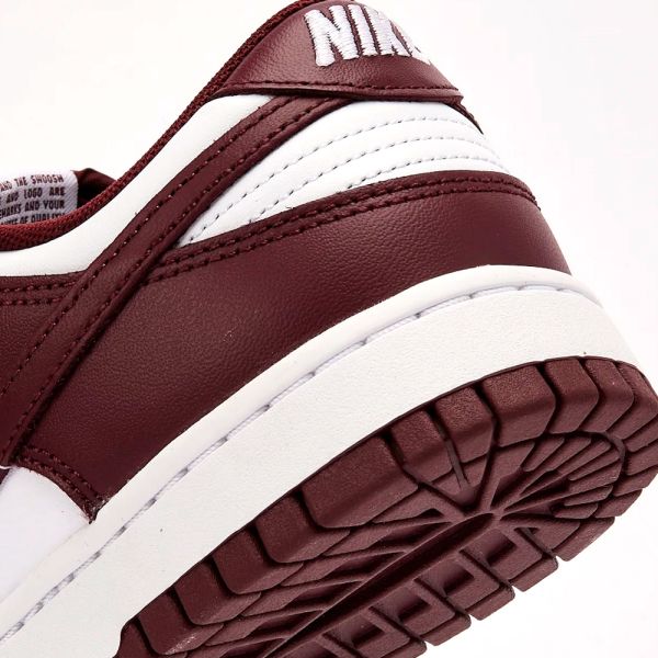 Nike SB Dunk Low Team Red Bordo