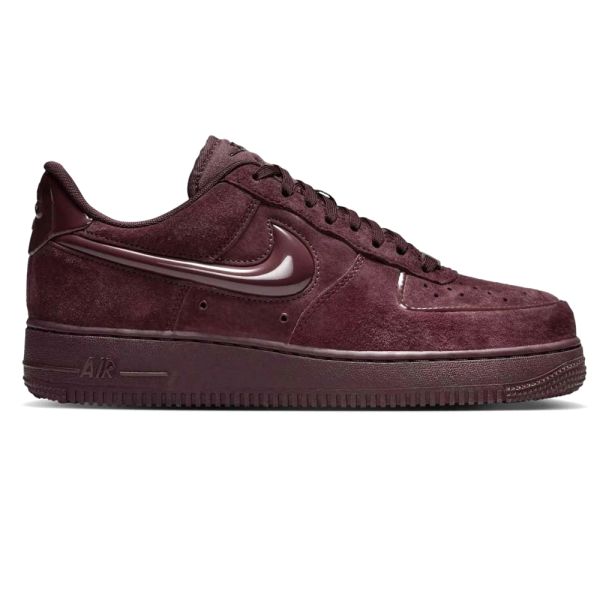 Nike Air Force v11