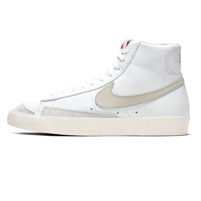 Nike Blazer White Beige