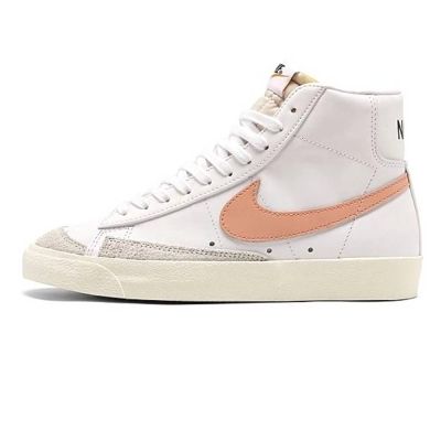 Nike Blazer Mid ‘77 Vintage ‘Peach Logo’