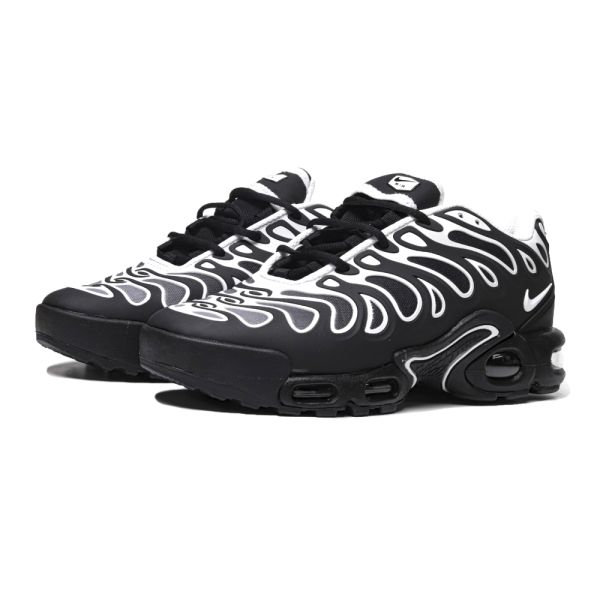 Nike Air Max Plus Drift Black/White v1