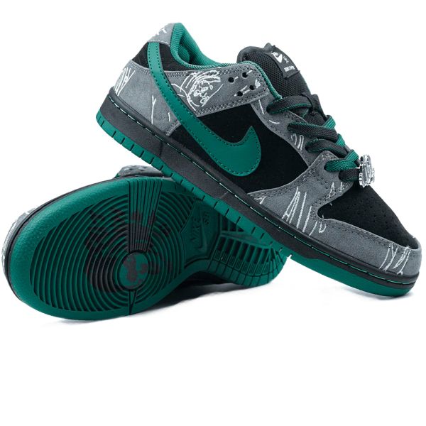 Nike Dunk Low There Skateboards