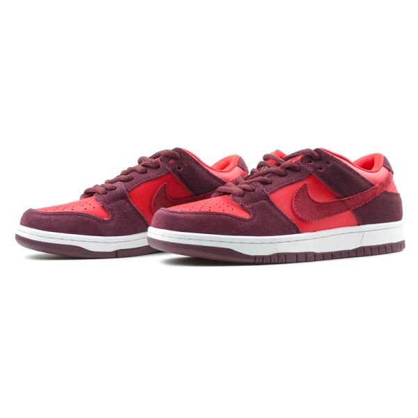 Nike Dunk Sb Cherry