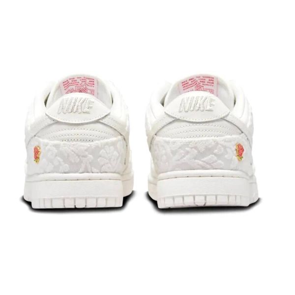Nike Dunk Give Her Flowers