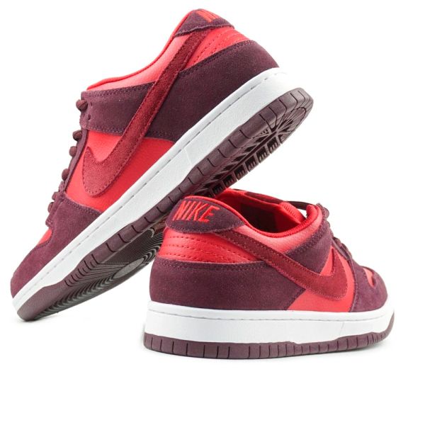 Nike Dunk Sb Cherry