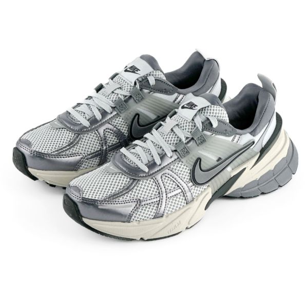 Nike VK2 Run V2K Runtekk Pur Platinum Wolf Grey