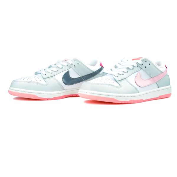 Nike SB Dunk Pink Puck