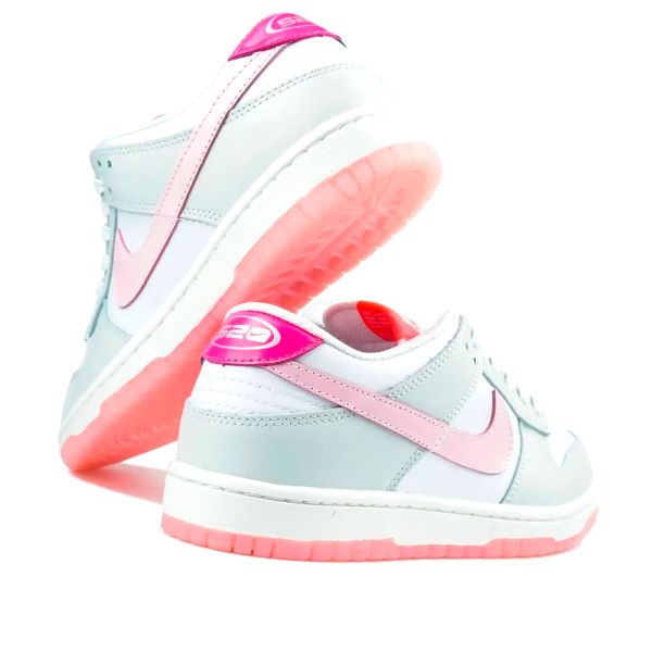 Nike SB Dunk Pink Puck