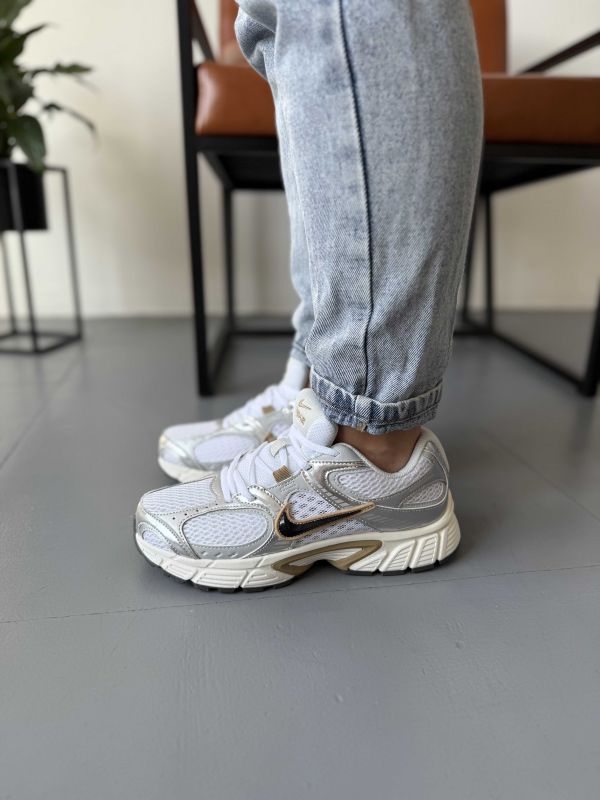 Nike Zoom Vomero 5 Rnr Silver Gold