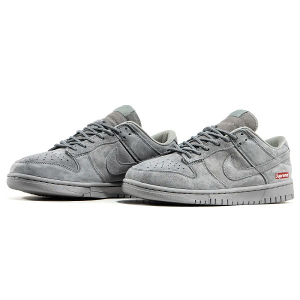 Nike SB Dunk Low x Supreme Grey