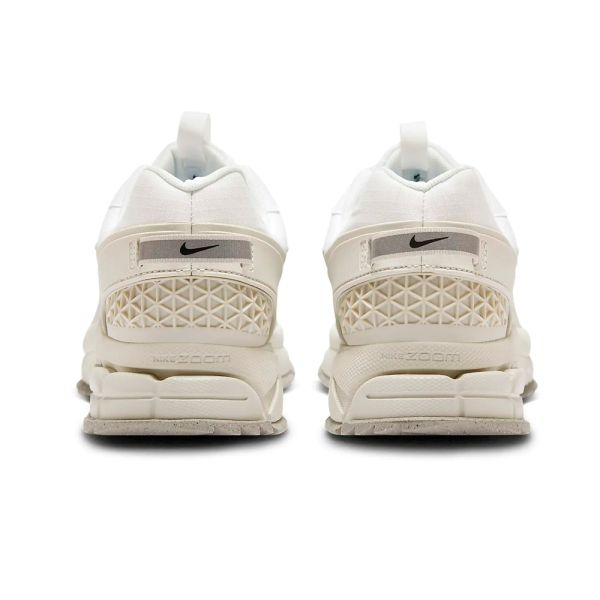 Nike Air Zoom Vomero Roam Beige White