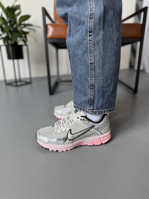 Nike Zoom Vomero 5 Pink Foam