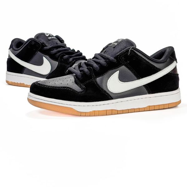 Nike SB Dunk Low Pro Black White