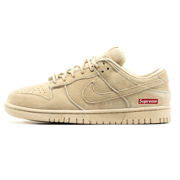 Nike SB Dunk Low x Supreme Beige