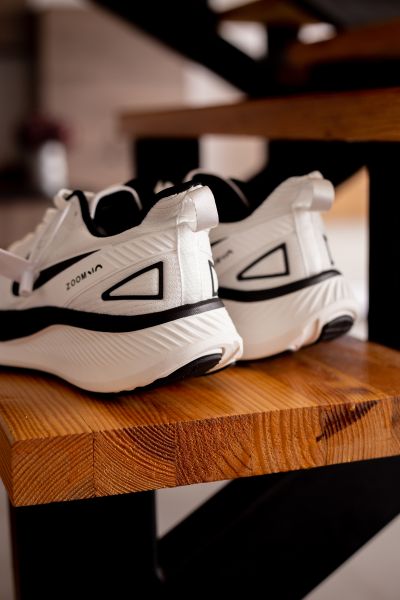 Nike ACG Air Zoom White/Black