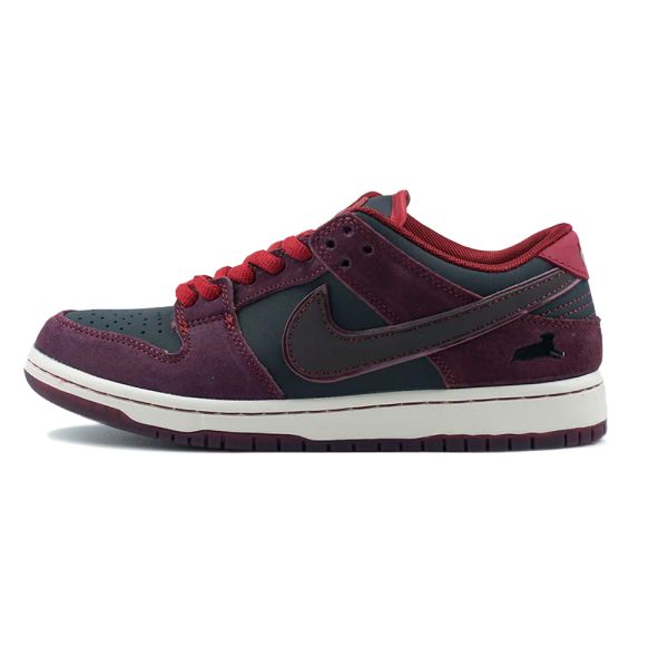 Nike Dunk Sb Low X Riot Skateshop