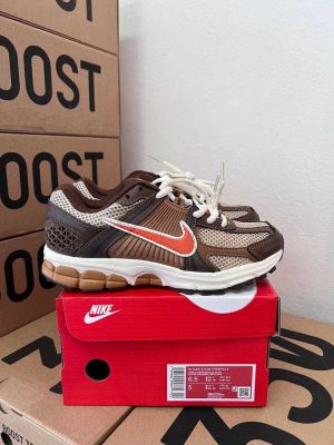 Nike Vomero V5 RNR 5 Brown