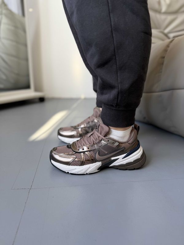 Nike Hot Step 2 V2K Runtekk Rose Gold