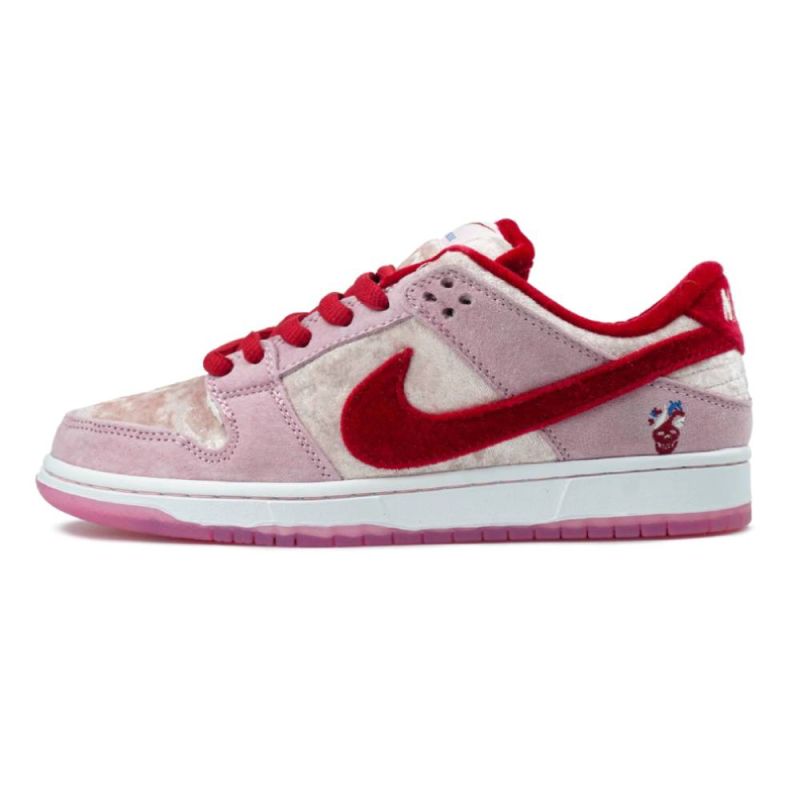 Nike Dunk Sb Low Strangelove
