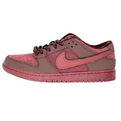 Nike SB Dunk Low City of Love Pink